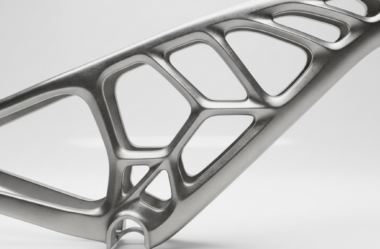 O Impacto da Fabricação Aditiva (Impressão 3D) na Personalização e Reparação de Componentes para MTB em 2024